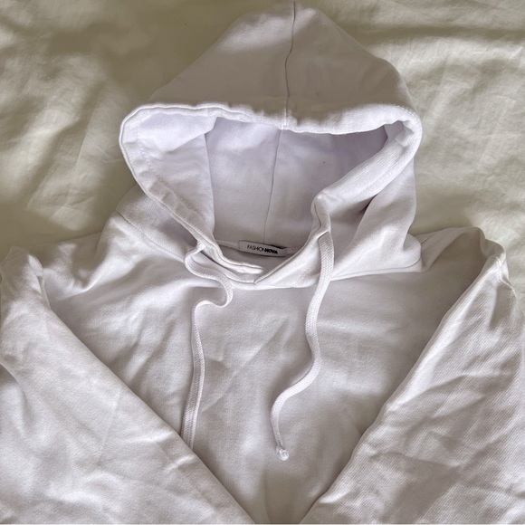 Never Worn Cropped Sweater - Picture 3 of 4